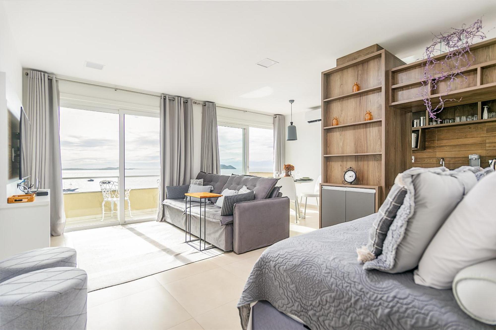 Apartamento Espetacular Em Frente A Da Armação Dos